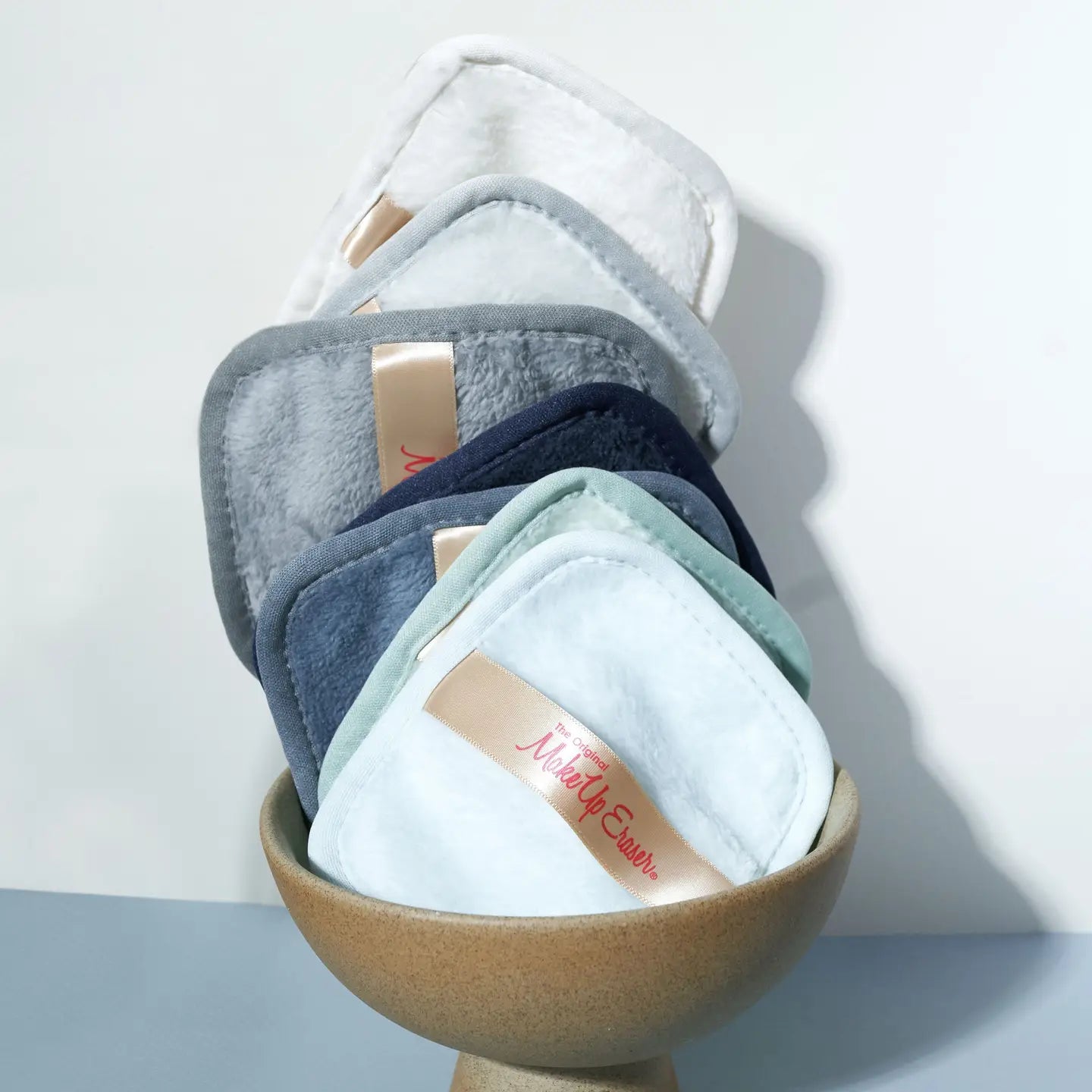 The Cool Gal 7-Day Makeup Eraser Set