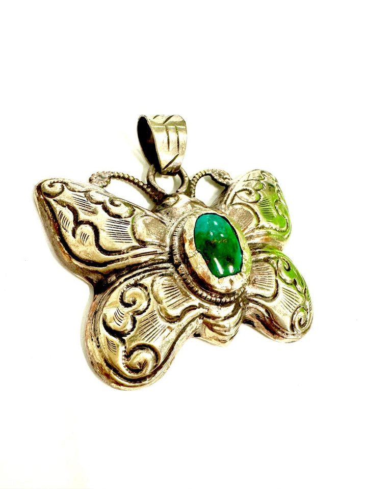 The Puffy Bufferfly Pendant