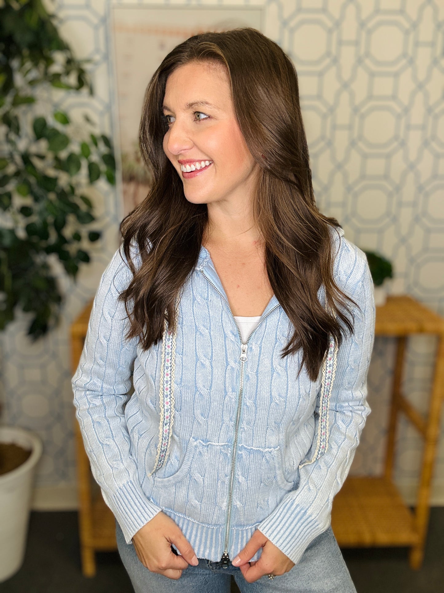 The POL Cable Zip- 2 colors