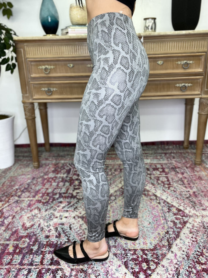 The Glimmer Slither Leggings