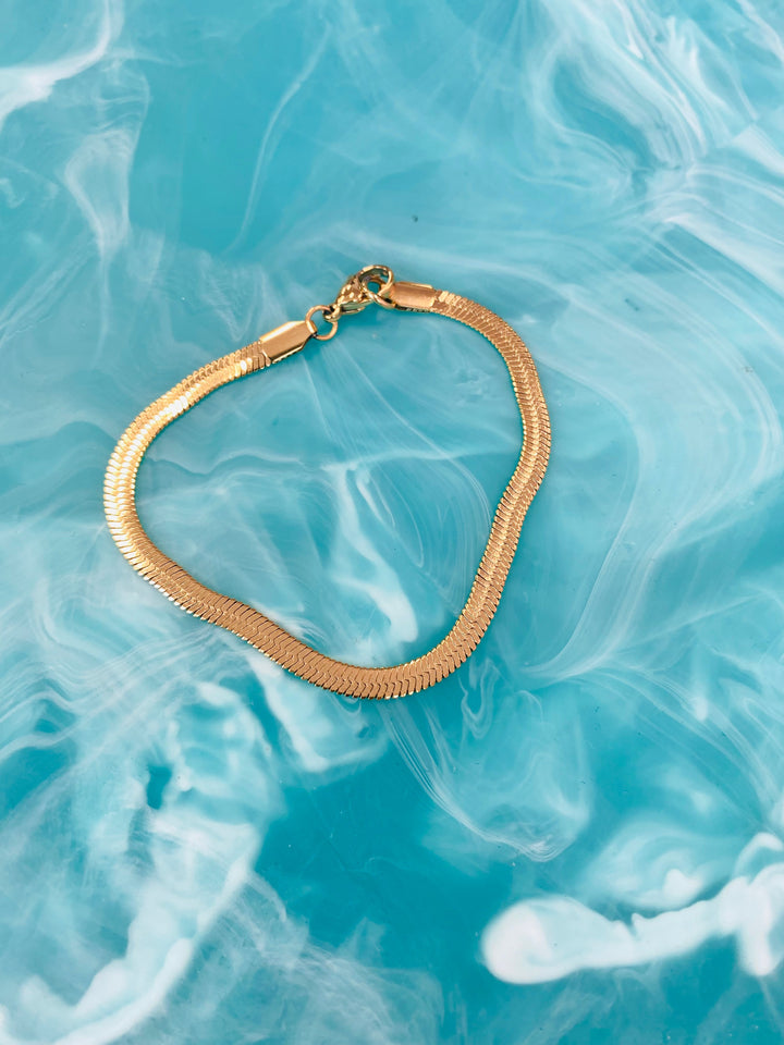 The Smooth Bracelet