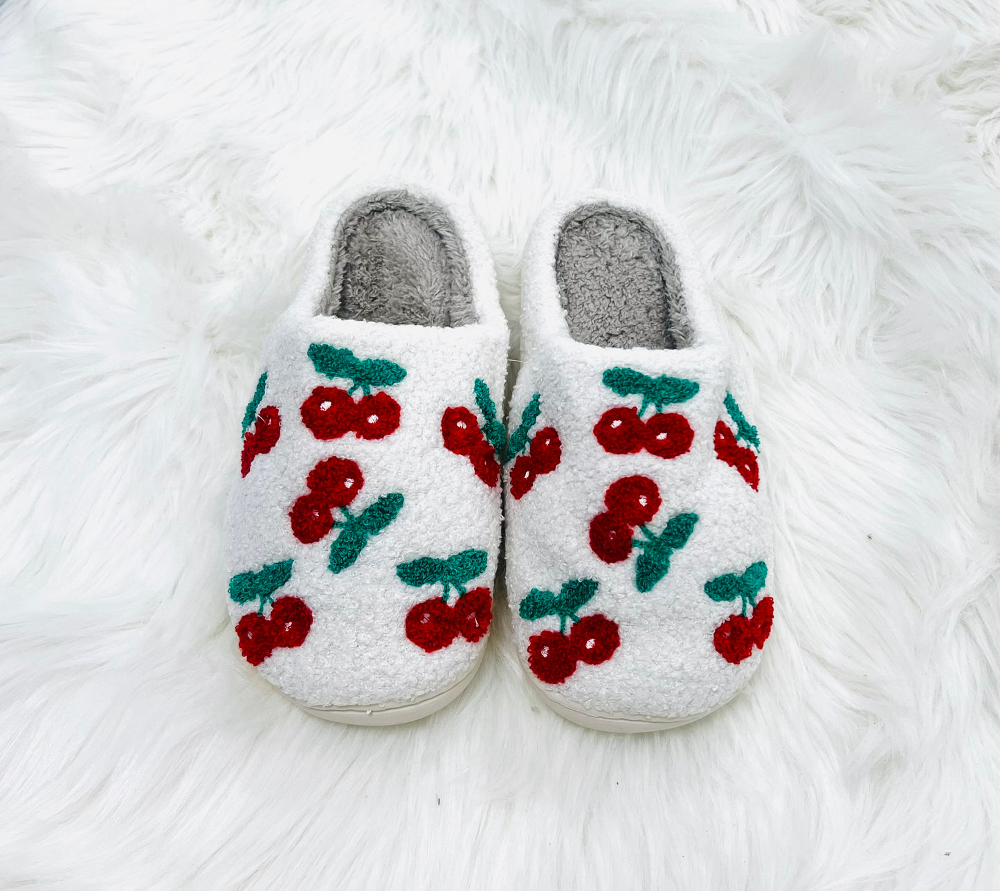 PF Doorbuster-Buckley Cherry Slippers