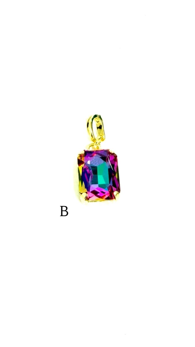 The Magic Mini Queen Charm