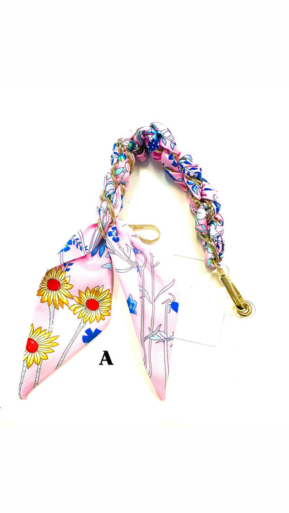The Everyday Phone Chains - 7 Options