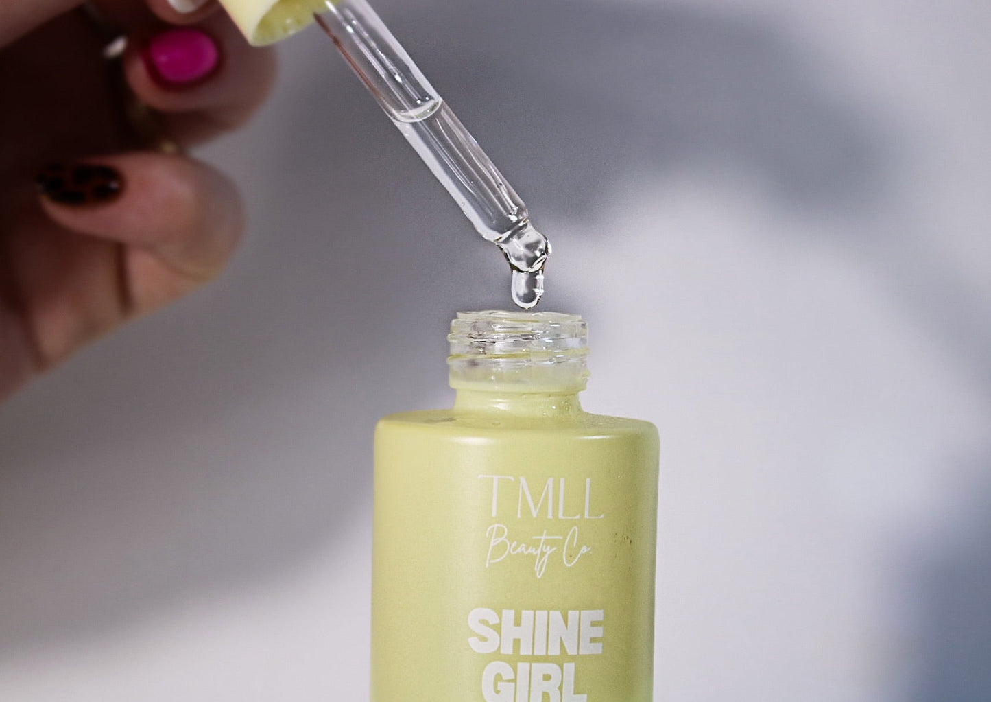 TMLL Skin Candy Shine Girl Vitamin C Serum