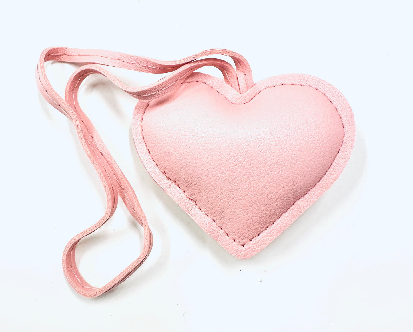 PF Doorbuster-Heart Bag Charms