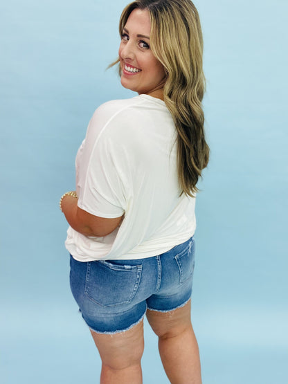 The Medium Betty Shorts-Curvy