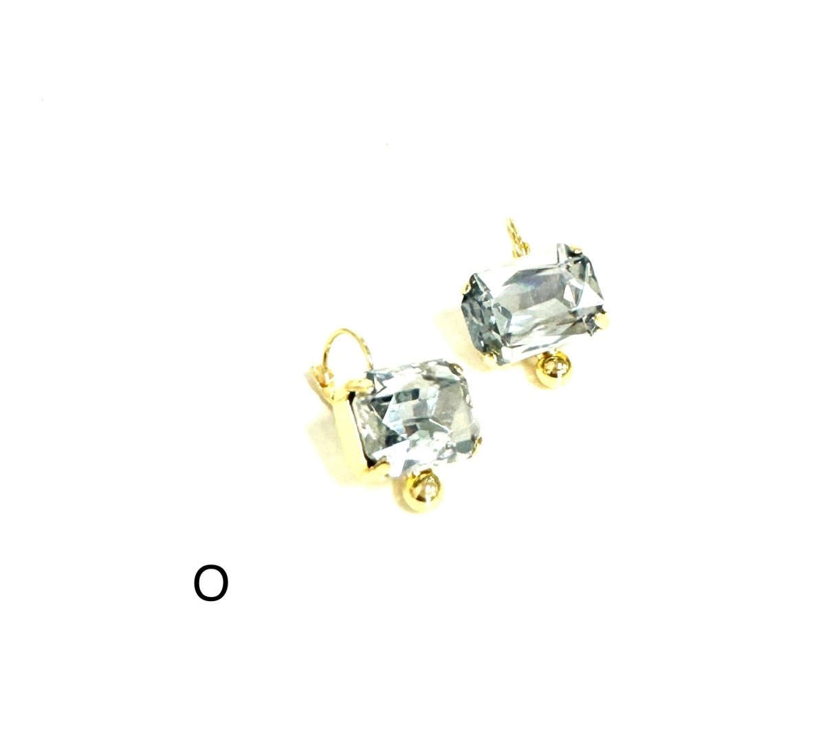 The Magic Dangle Earrings