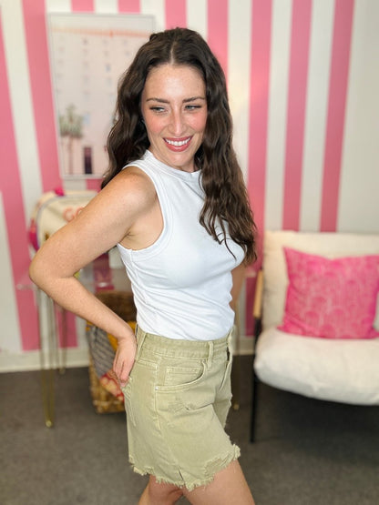 The Mica Boyfriend Shorts in Moss