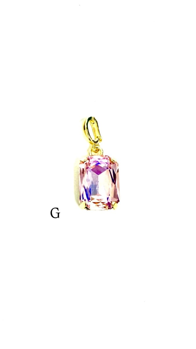 The Magic Mini Queen Charm
