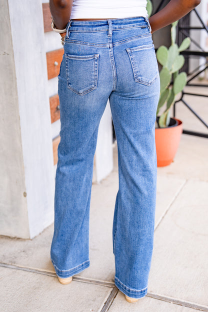 The Grant Jeans in Medium