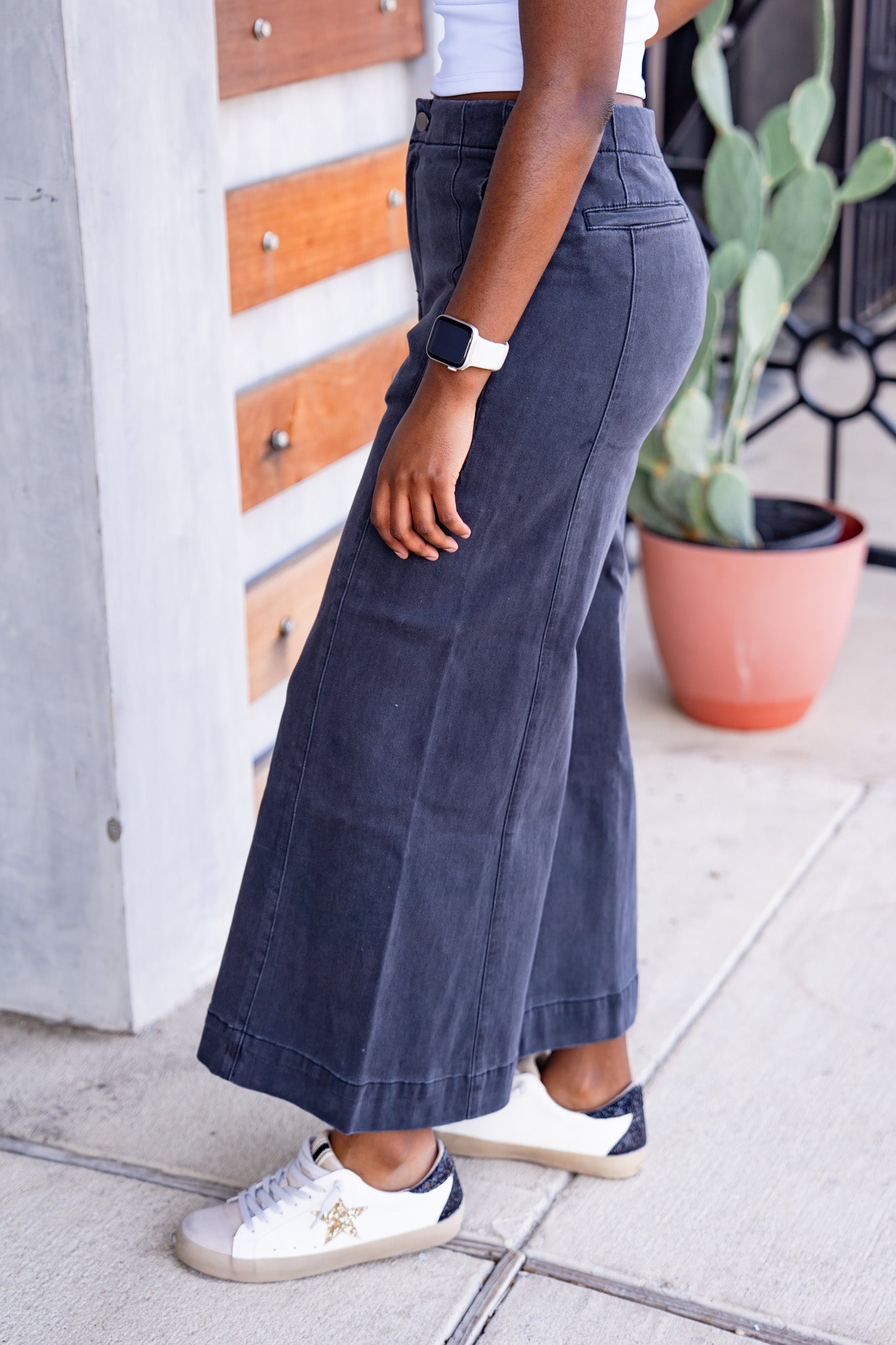The Larson Wide Leg Pants