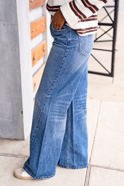 The Cello Curved Jeans