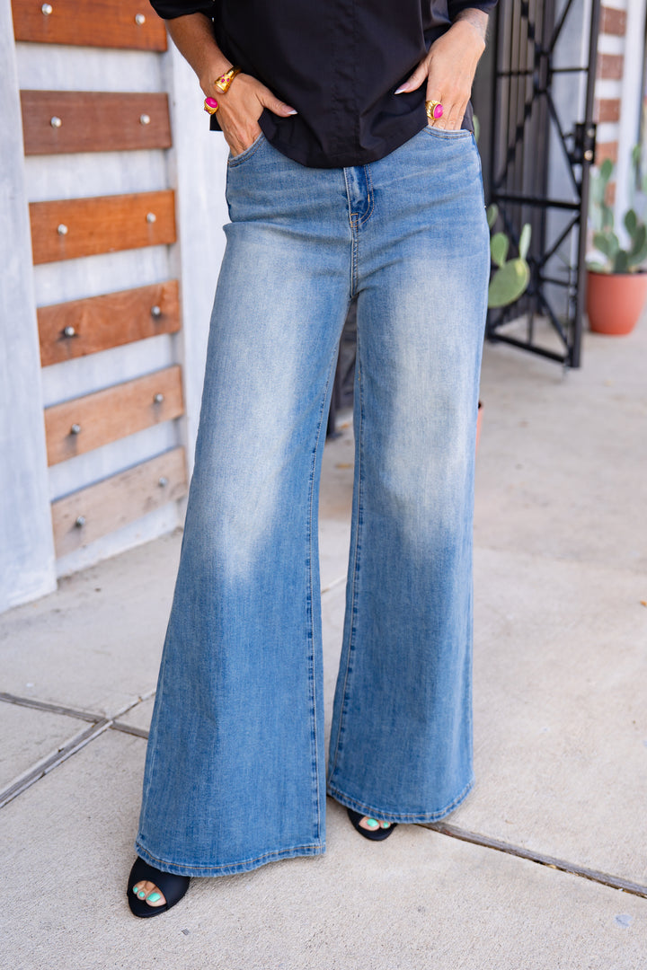The Special Wide Leg Jeans