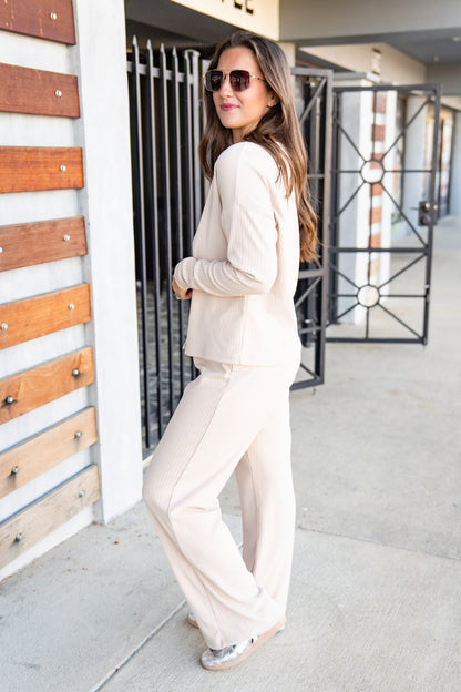 The Buckley Caitlin Set in 3 Colors