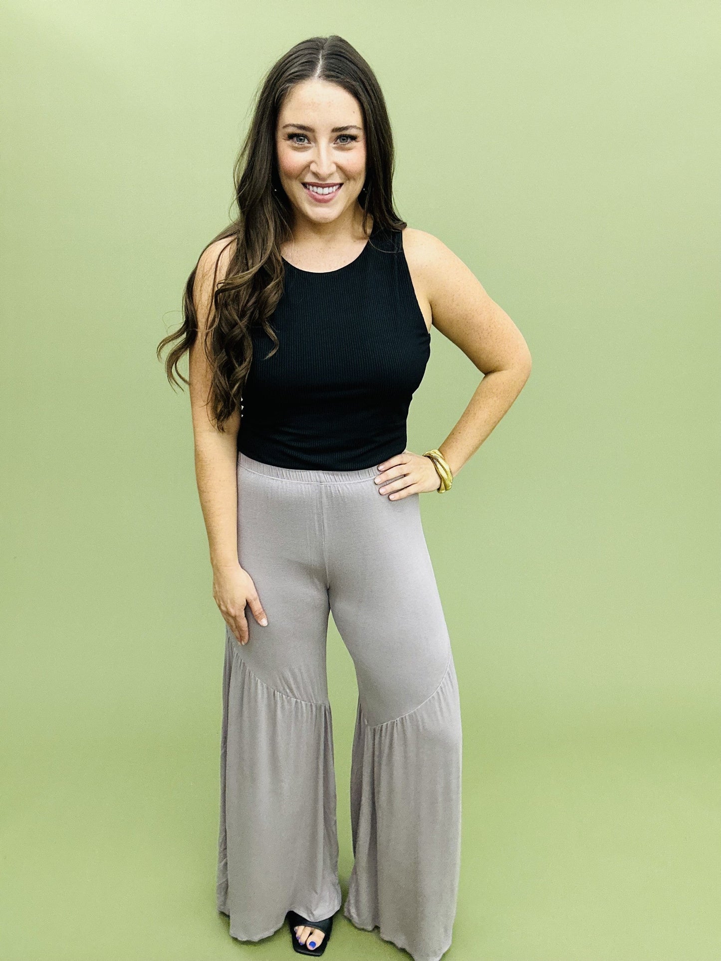 The Frill Pants in 3 Colors/All Sizes