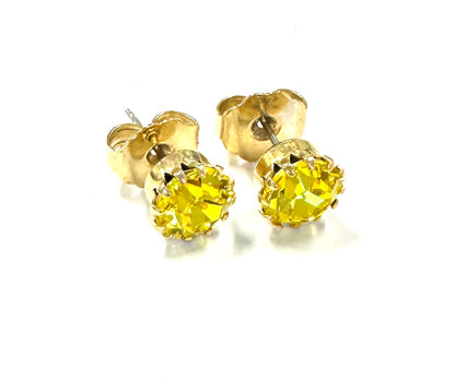 TOVA Chrisley Studs- Lots
