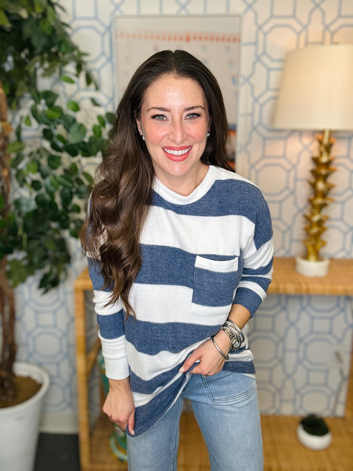 The Ramsey Pullover in Navy