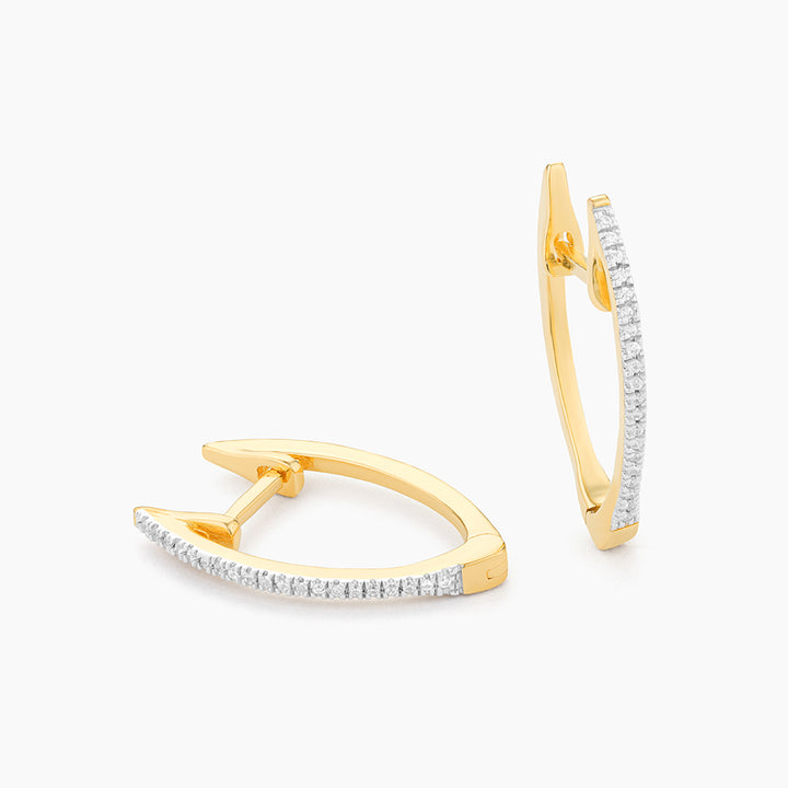 ES The Feline Hoop Earring