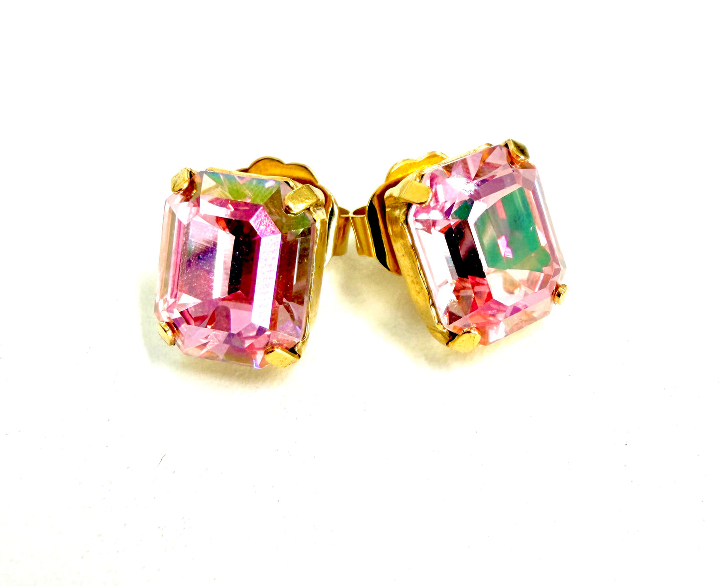 TOVA Corwin Studs