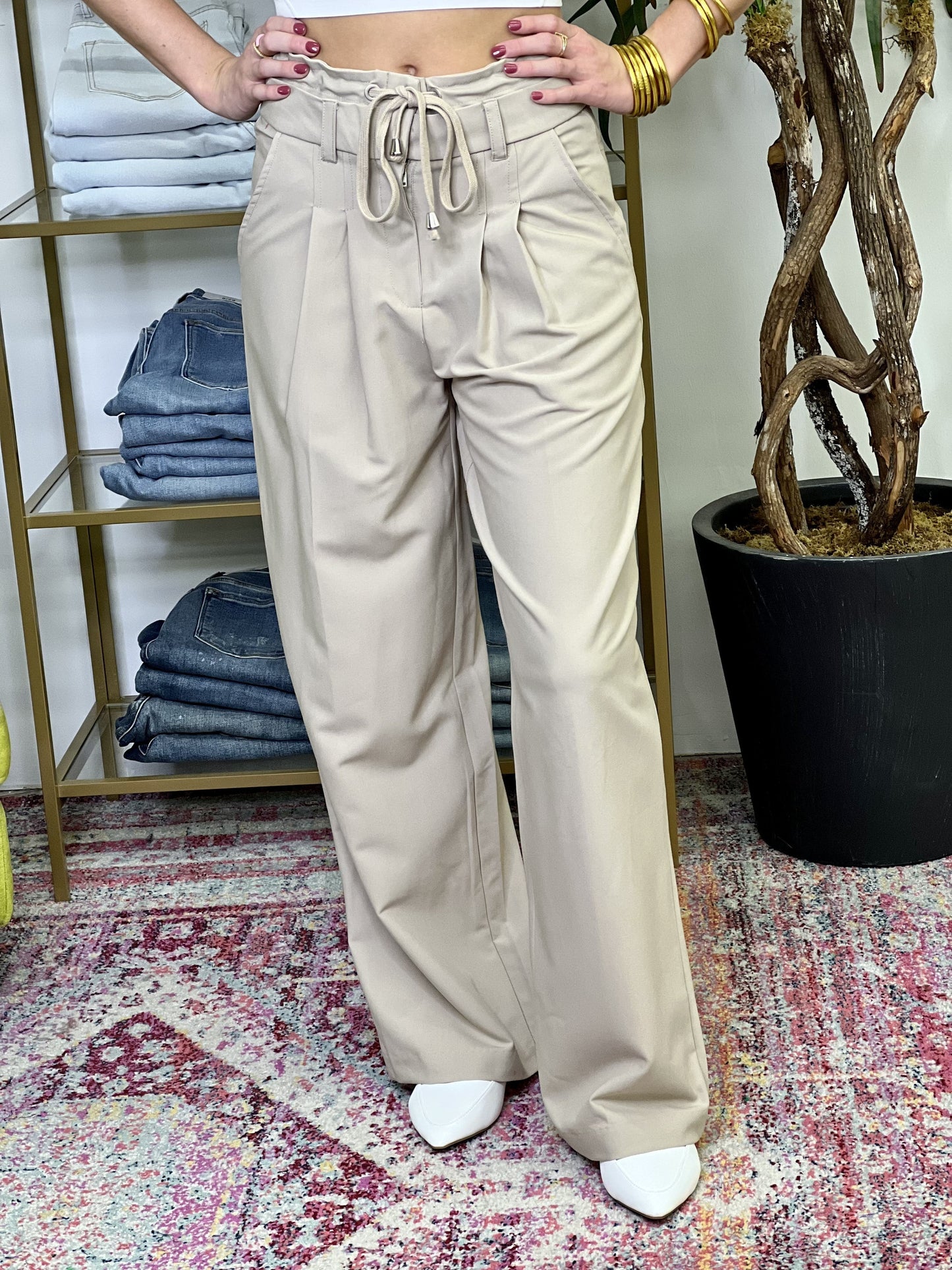 The Weekday Pants in 2 Colors/AS