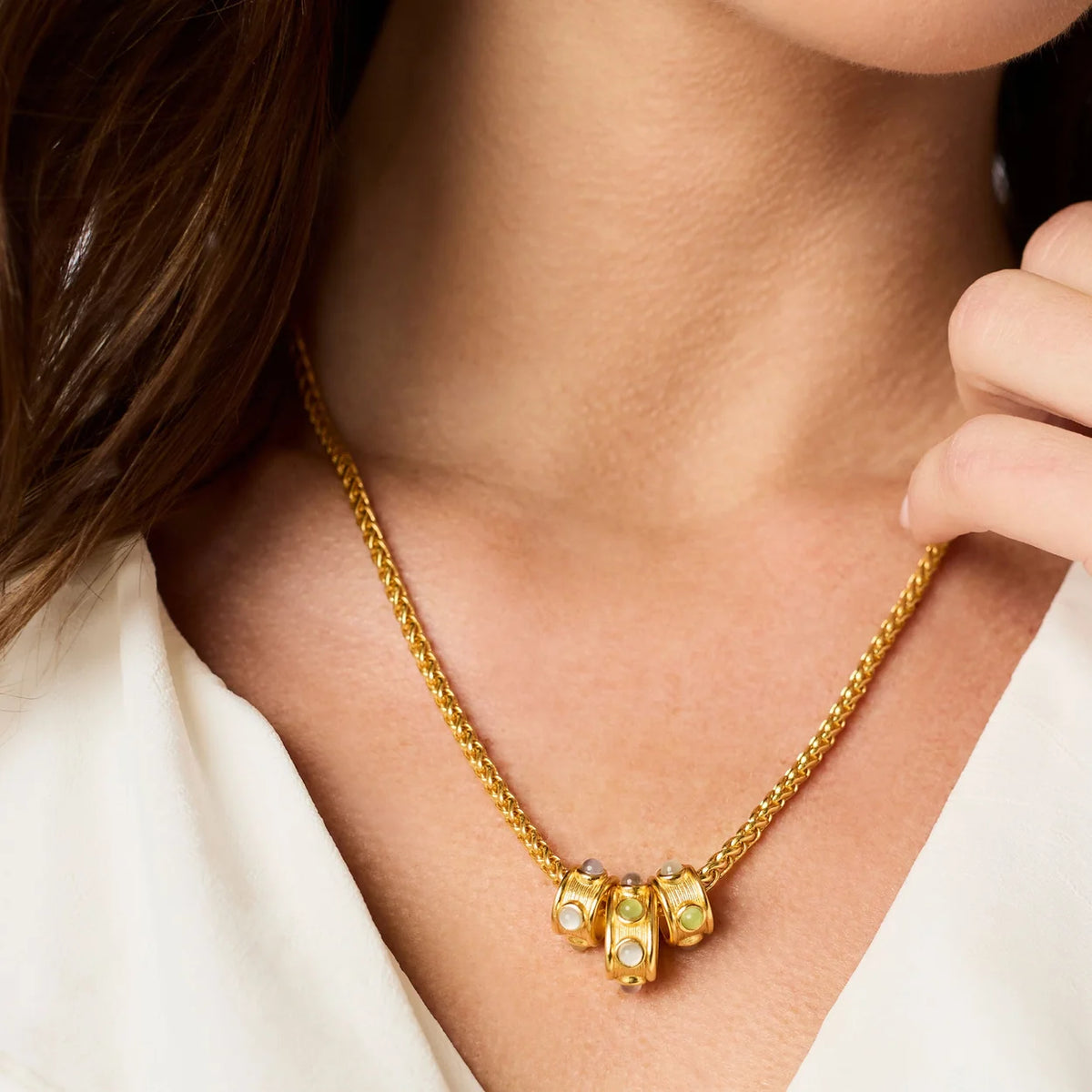 JV Cobblestone Loop Necklace