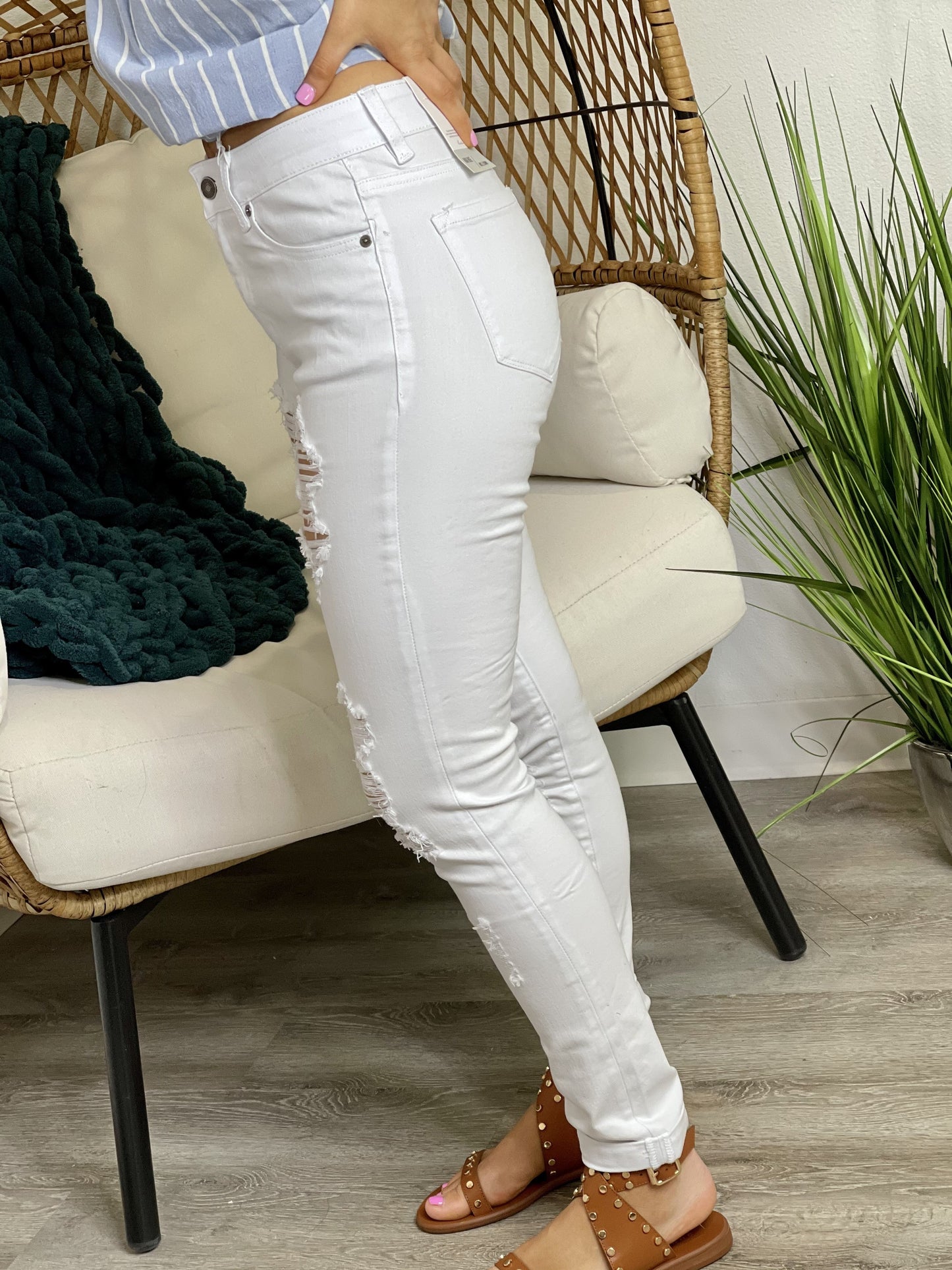 The Winnie White Skinnies