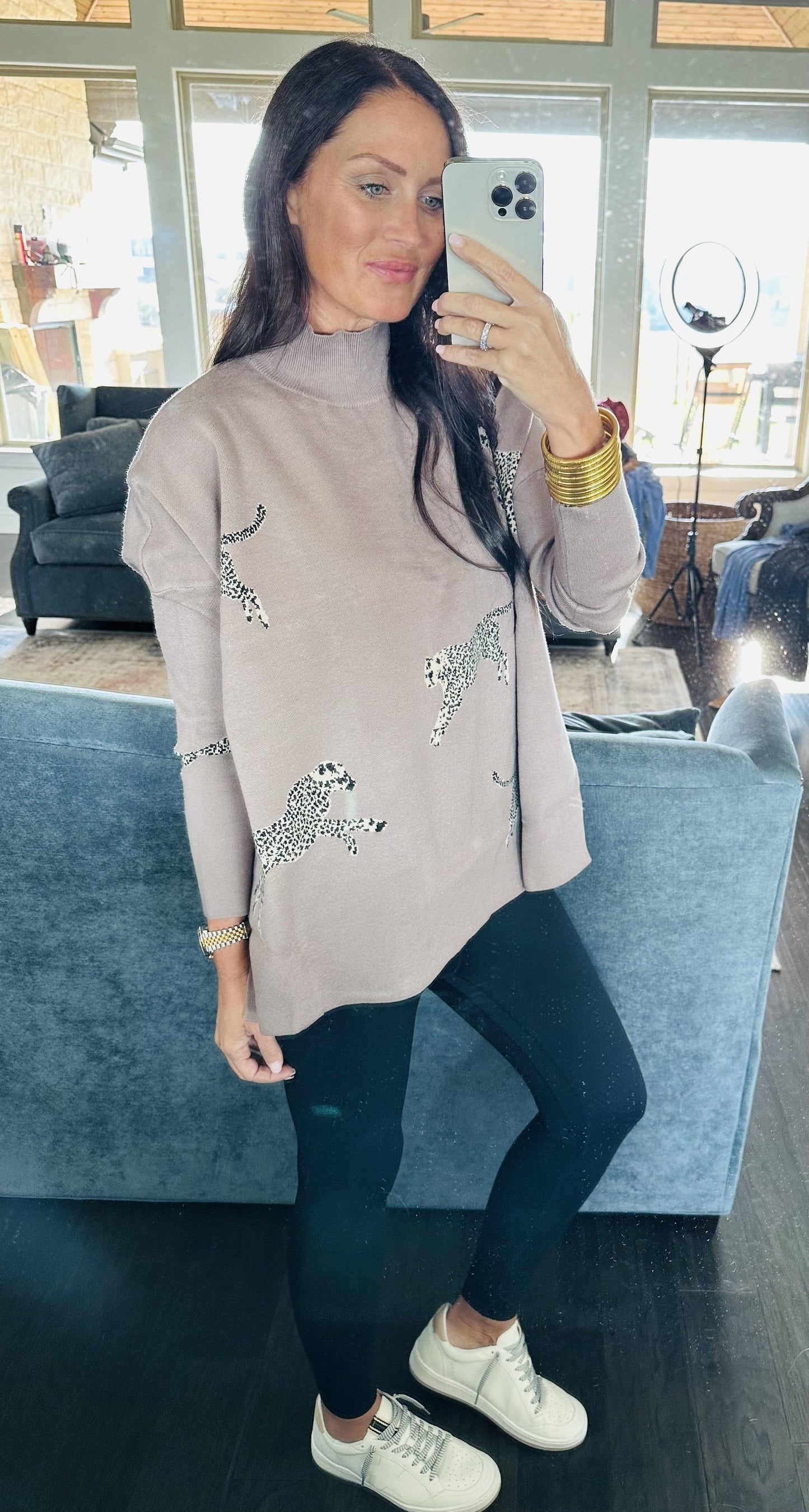 The King Sweater-8 Colors