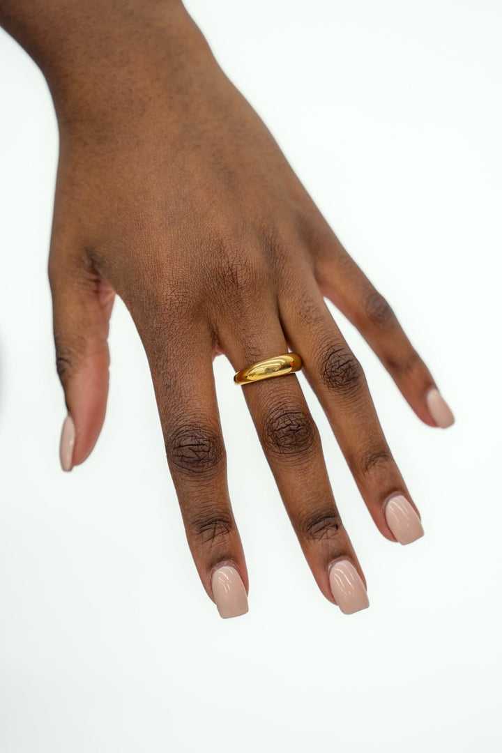 The Crescent Rings