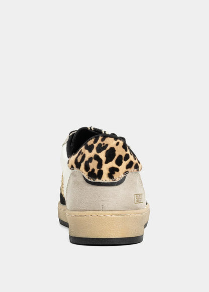 The Quinn Leo Hair Sneaks