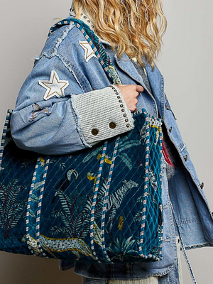 The Lyla Tote in Teal