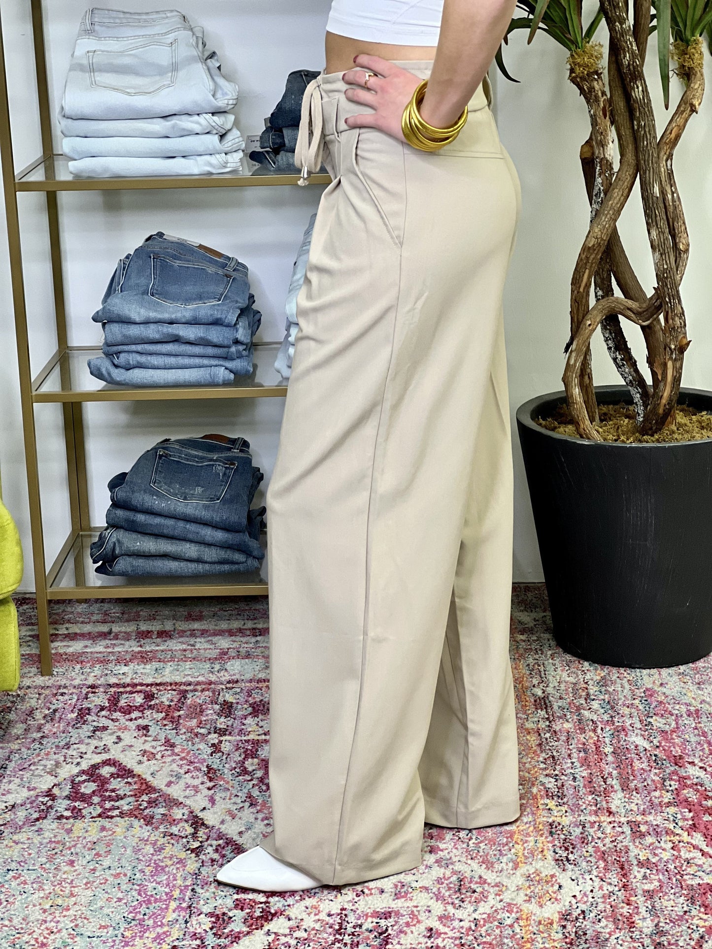 The Weekday Pants in 2 Colors/AS