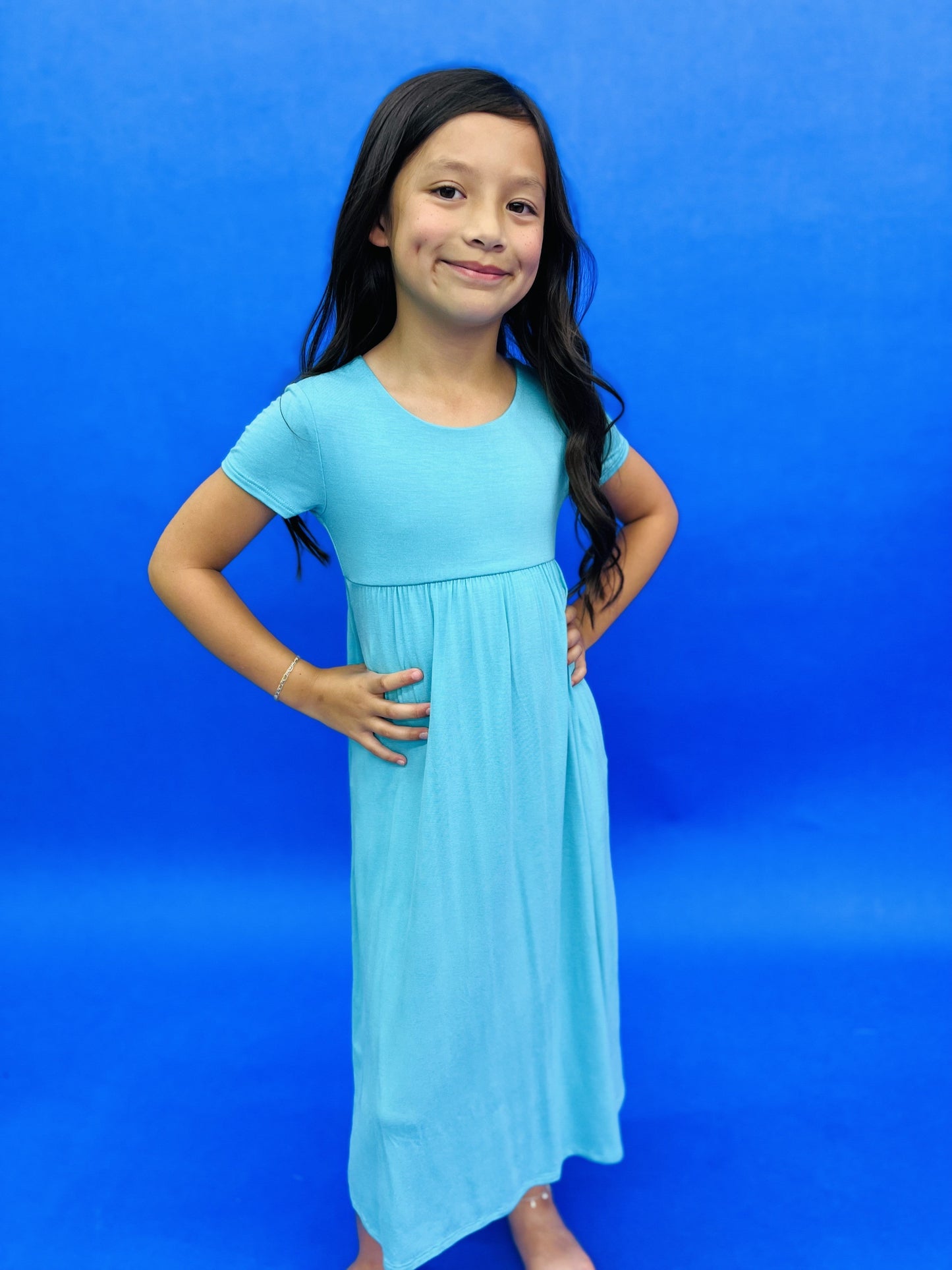 KIDS Solid Maxi in 4 Colors