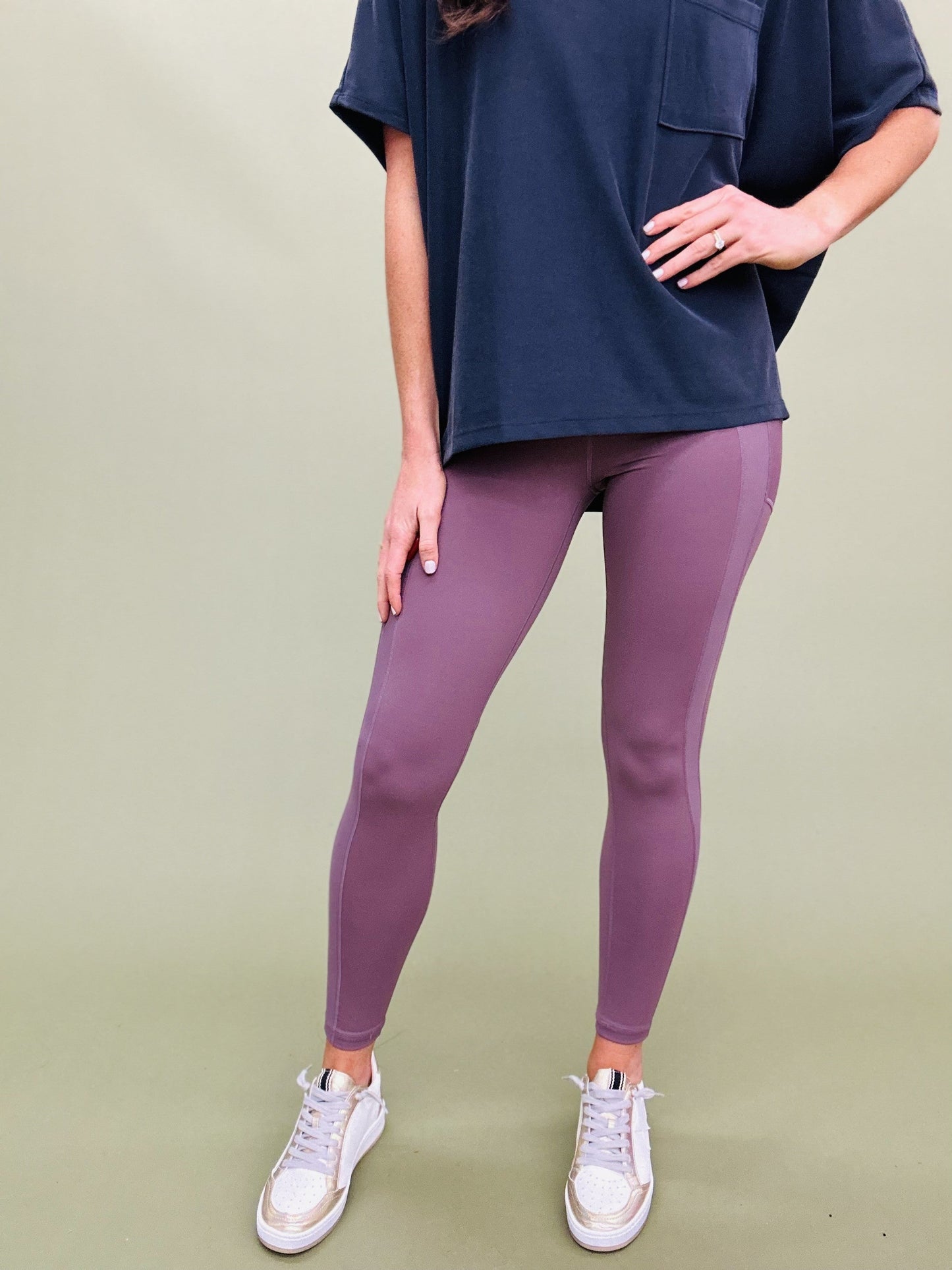 The Birch Stitch Leggings in 2 Colors/AS