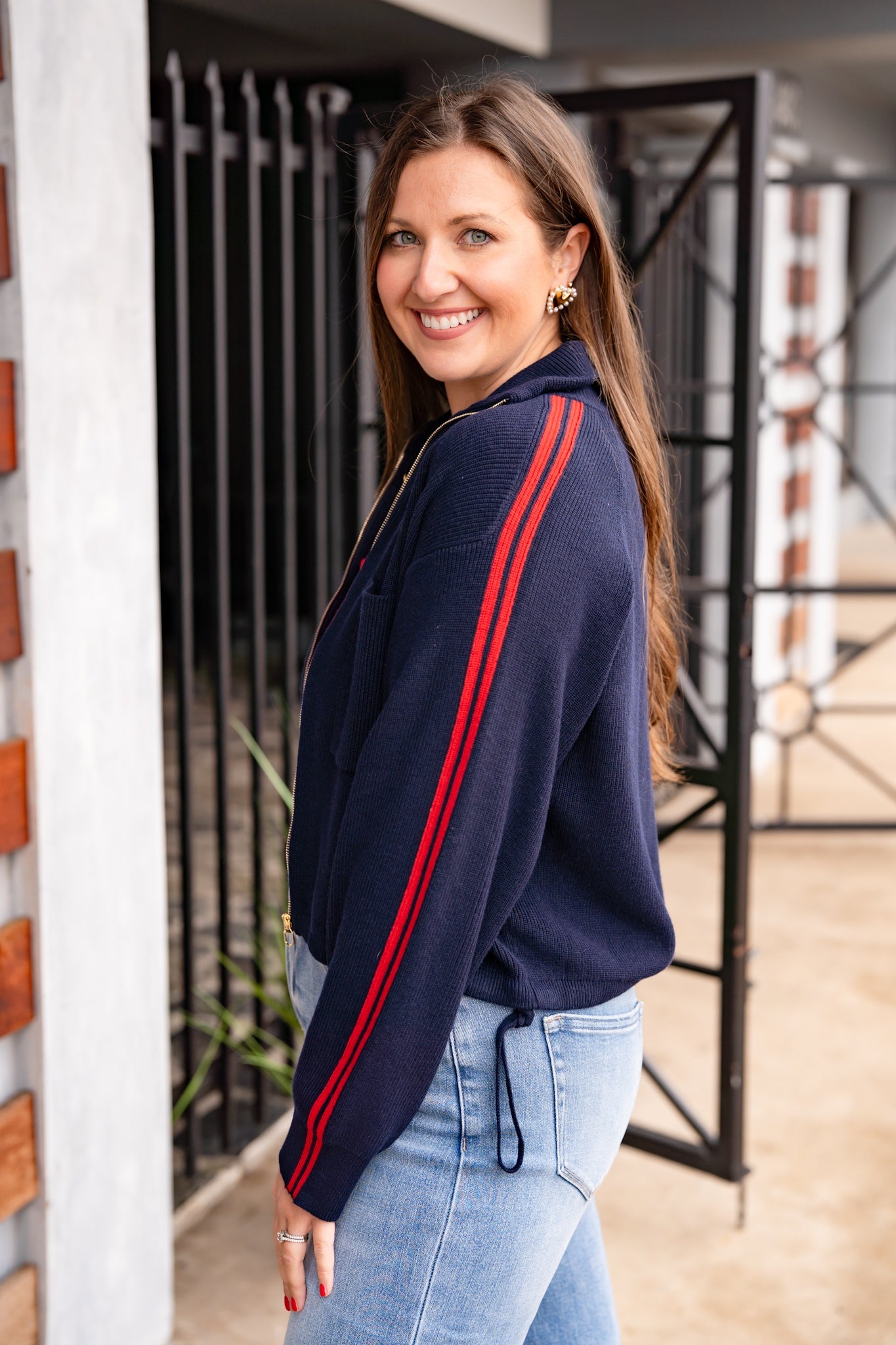The Lincoln Sweater in Navy