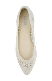 The Bone Lovi Flats