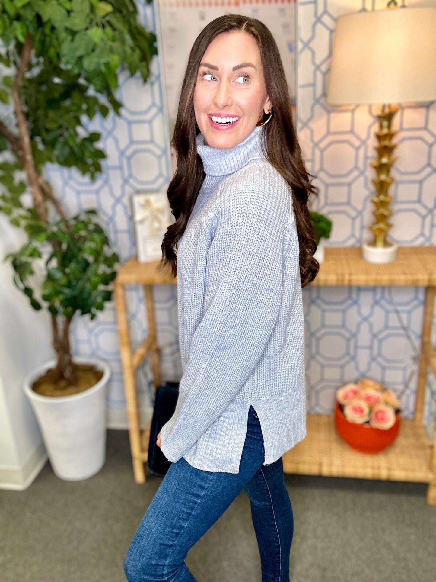 The Skies Up Sweater in 2 Colors/AS