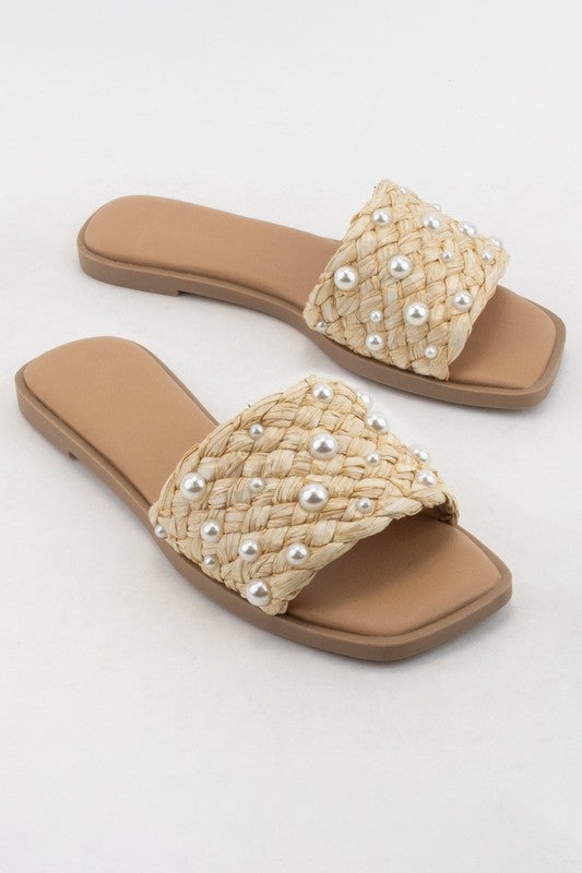 The Raffia Pearl Slides