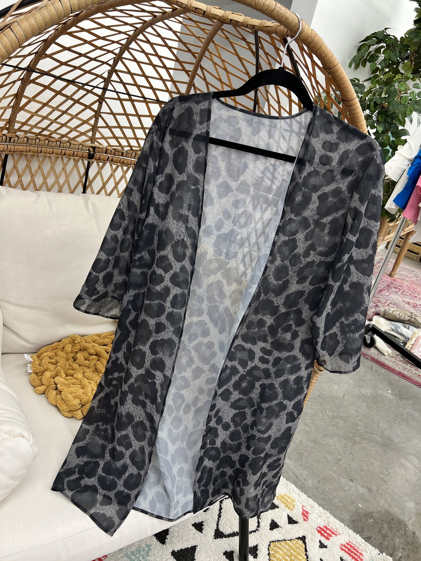 The Breezy Kimono-8 Options