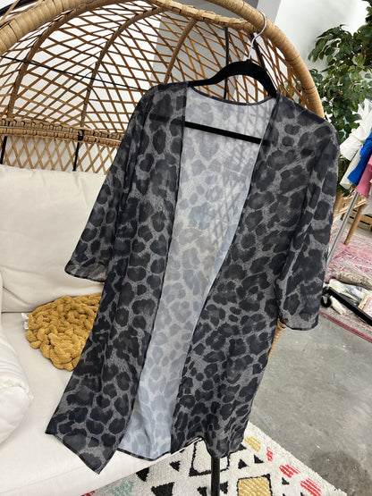 The Breezy Kimono-8 Options