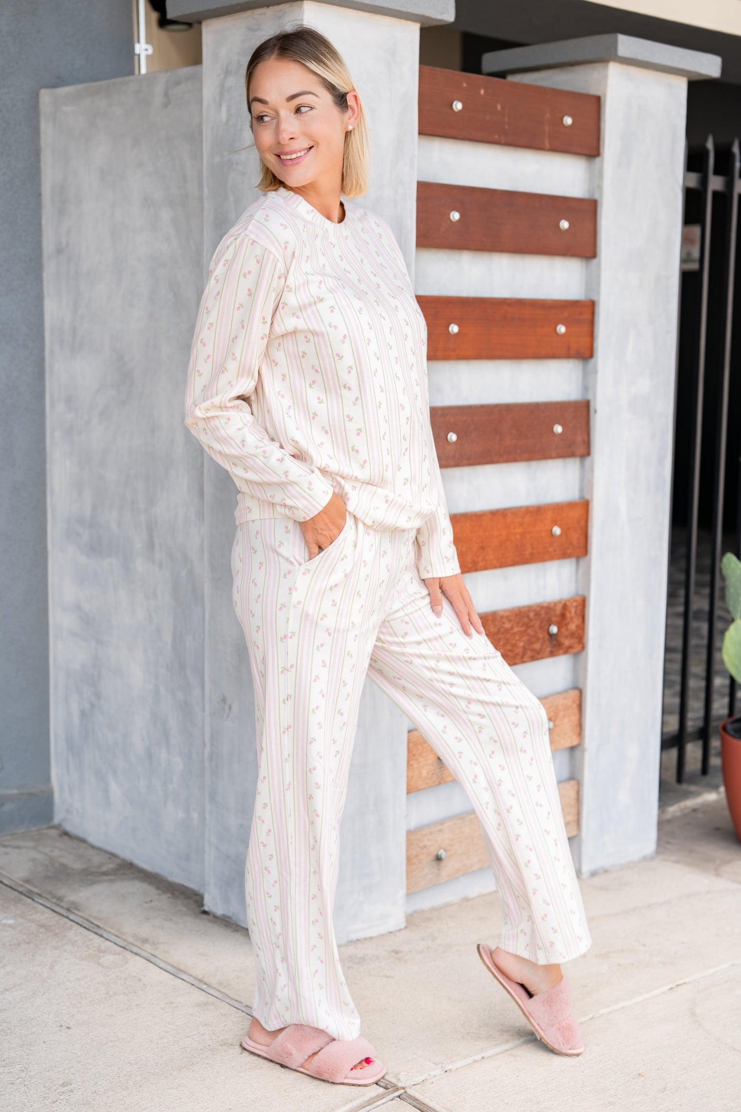 The Buckley Elizabeth Set in Cottage