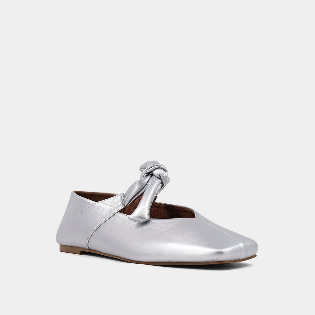 The Silver Antonella Flats