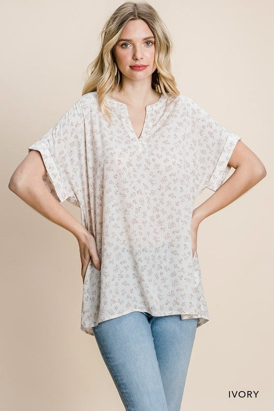 The Ditzy Floral Top in 2 Colors - All Sizes