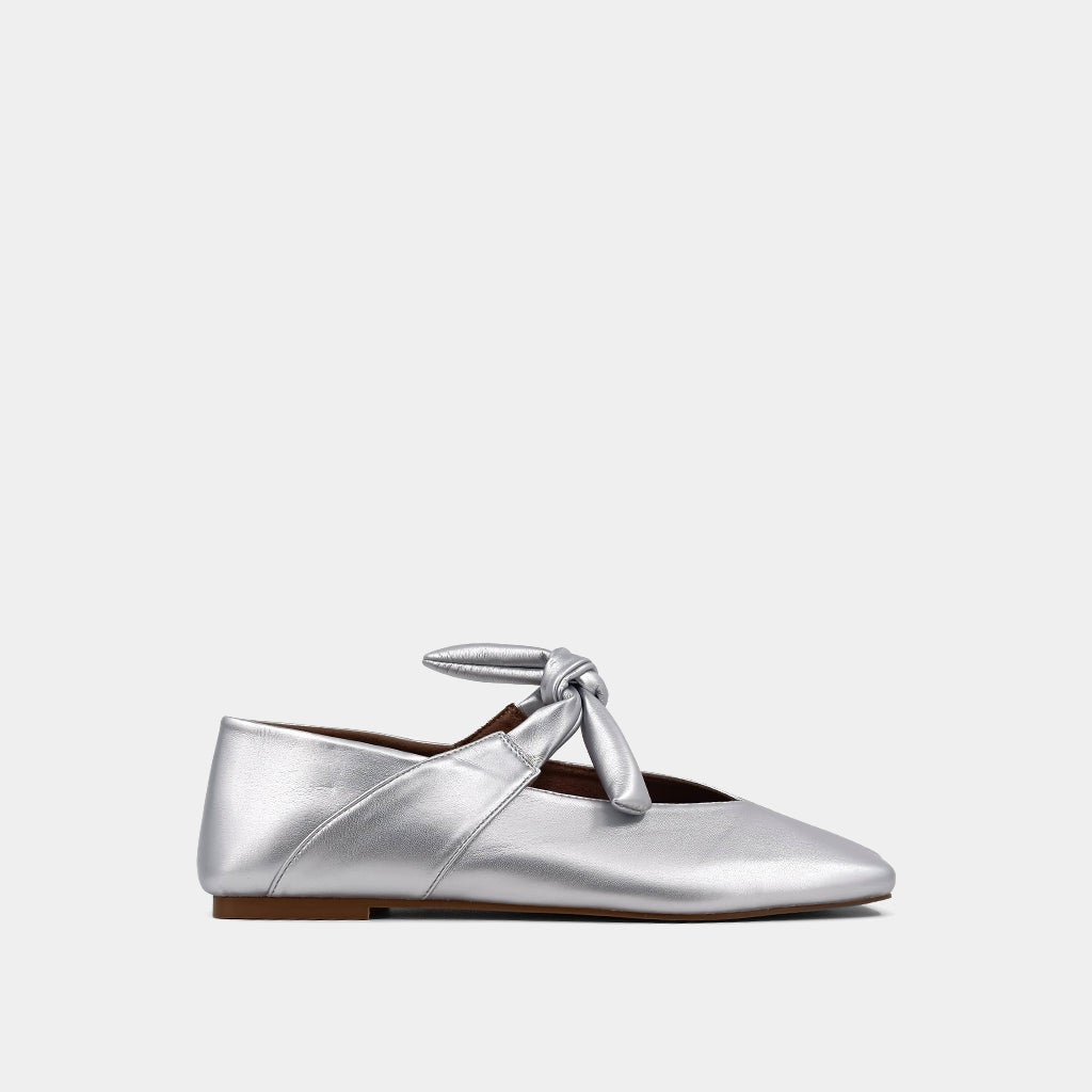 The Silver Antonella Flats