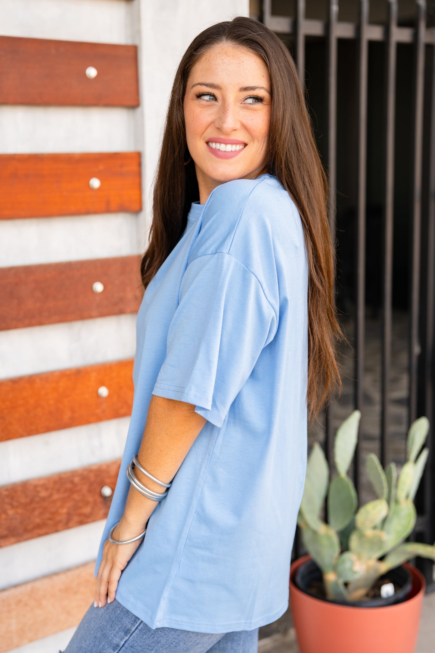 The Buckley Primo Tee-30 Colors-XL-3X