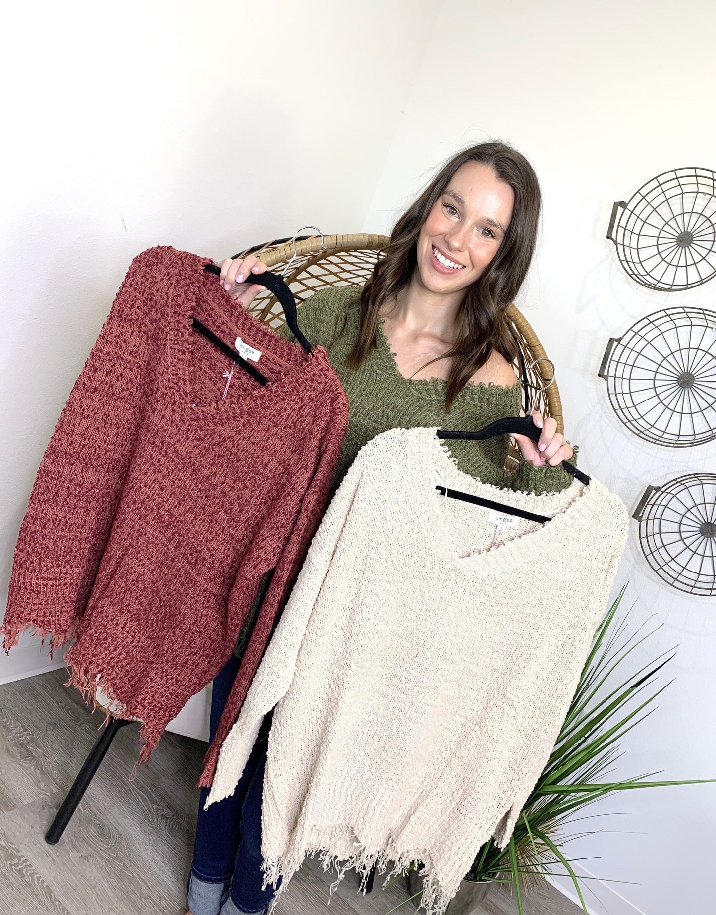 The Solid Sellout Sweater-3 Colors