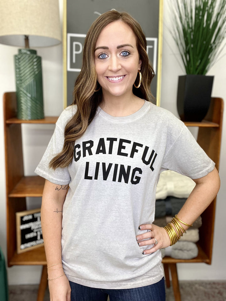 The Grateful Living Tee