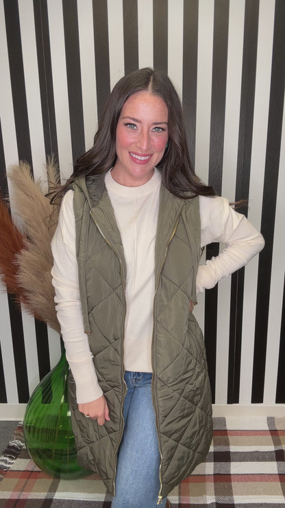 The Mystree Long Puffer in Olive
