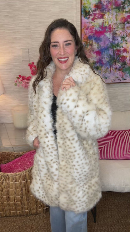 The Loni Coat in Light