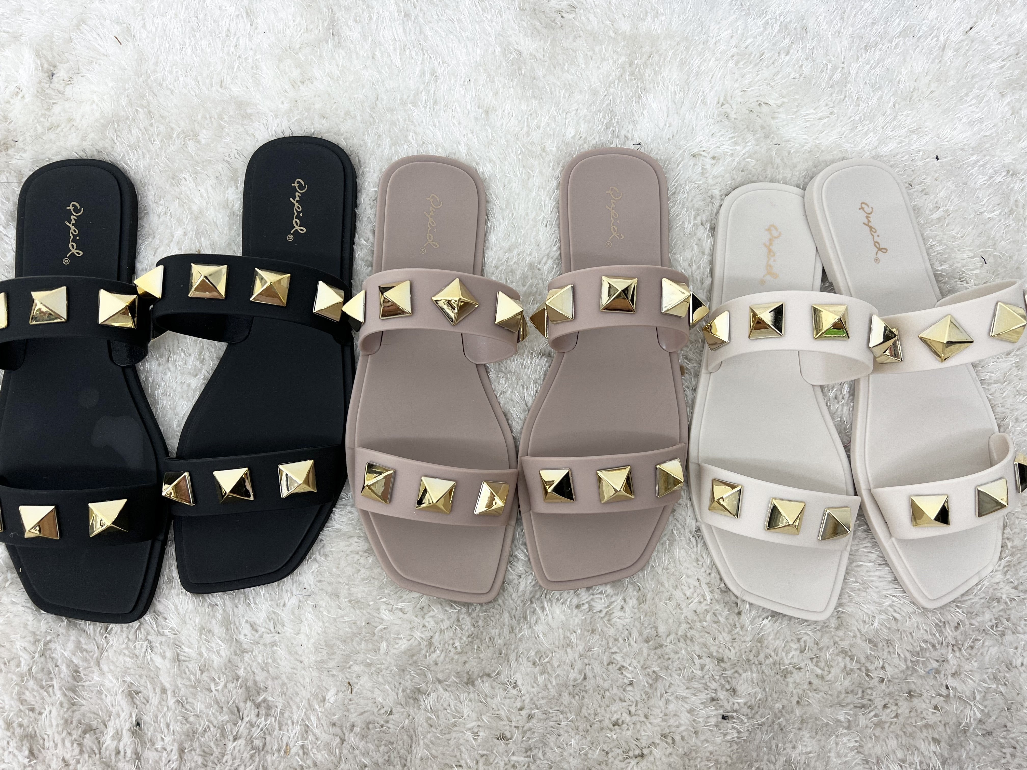 St Ropez Colours The St. Tropez Rubber Sandals-3 Colors – THE POLKADOT ALLEY LLC.